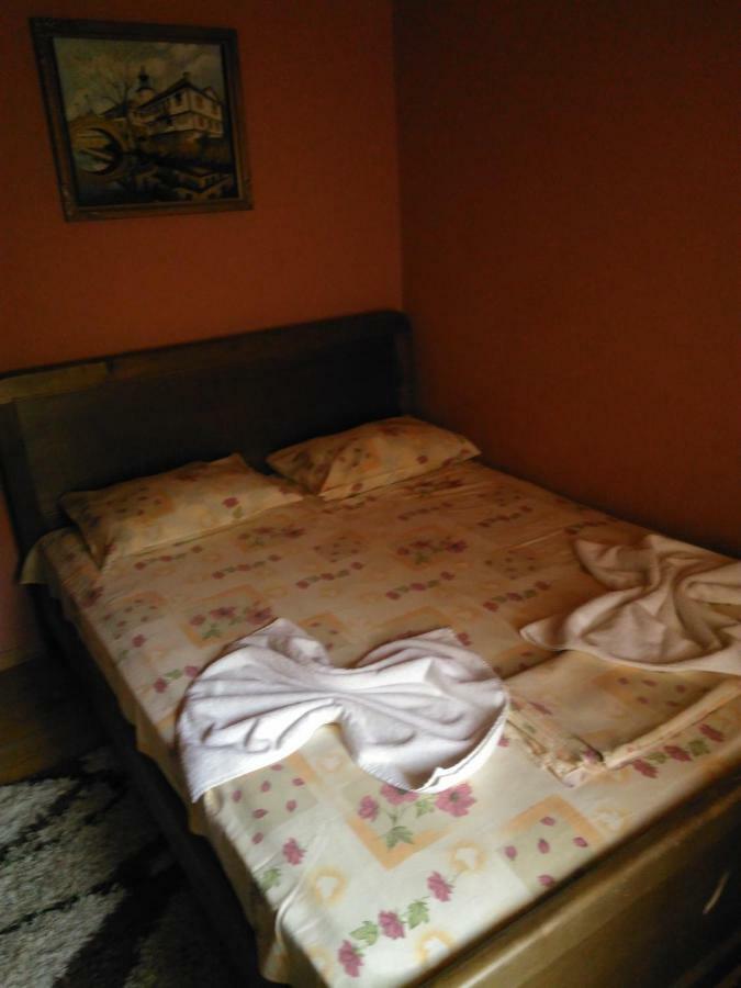 ホテル Къща Цвети-1 Трявна Bangeytsi エクステリア 写真